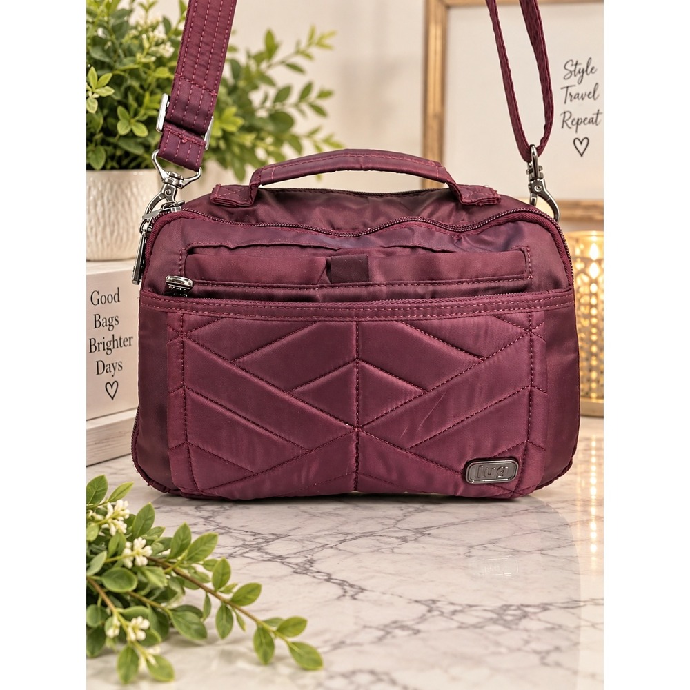 Lug Scoop Crossbody Bag Wine Purple Quilted Wallet Organizer Floral Lining